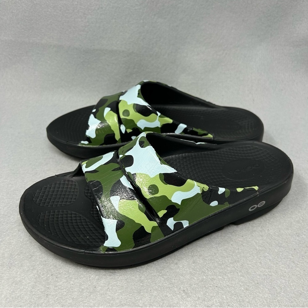 OOFOS ooahh Limited Jungle Camo Slides Men’s Size US 8/EU 39
